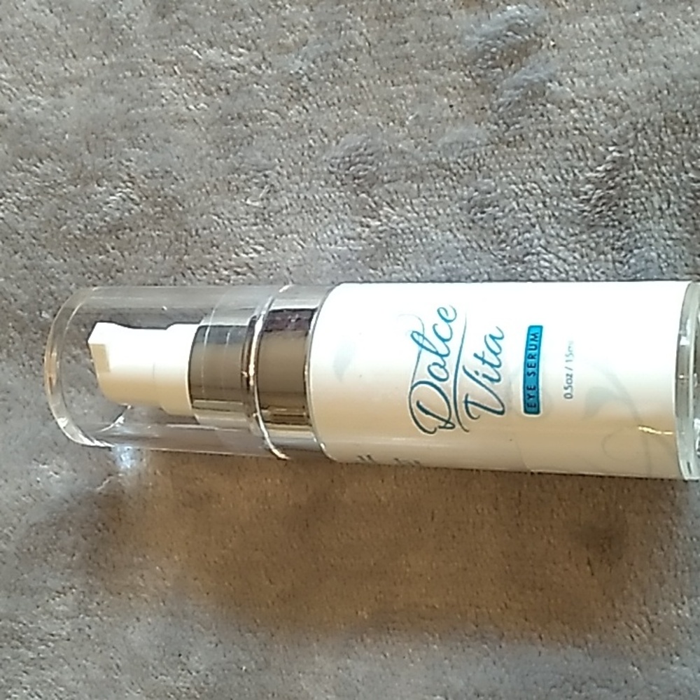 Dolce Vita Eye Serum